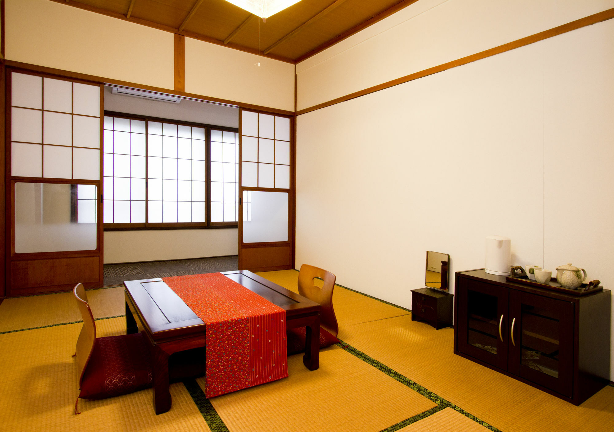 Guesthouse Fujinokura Kawaguchiko Ekimaeten Фудзі-Каваґутіко Екстер'єр фото